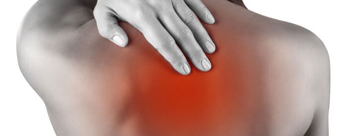 bolovi u leđima u osteohondrosis